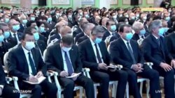 Эмомалӣ Раҳмон: "Аъзои ҳукумат сараш дард кунад, ба хориҷа мераванд" Эмомалӣ Раҳмон: "Аъзои ҳукумат сараш дард кунад, ба хориҷа мераванд"