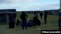 Моҳи май айни вазъро муҳоҷирони узбек доштанд.