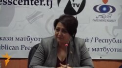 Телевизиони Сафина ҷой доштани "рӯйхати сиёҳ"-ро рад мекунад. Телевизиони Сафина ҷой доштани "рӯйхати сиёҳ"-ро рад мекунад.
