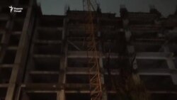Кран шикаст. Дар сохтмоне дар Душанбе як нафар маҷрӯҳ шуд Кран шикаст. Дар сохтмоне дар Душанбе як нафар маҷрӯҳ шуд