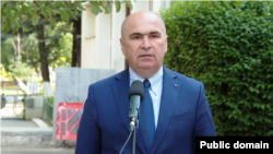 Președintele interimar, Ilie Bolojan, a cerut românilor să voteze conform conștiinței.