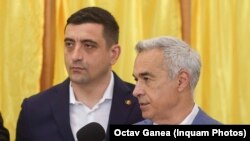 Candidatul AUR la prezidențiale, George Simion, a venit la vot cu Călin Georgescu, câștigătorul primului tur al alegerilor anulate din 2024.