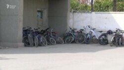 Роҳи дури мактаб духтаронро дар Фархор қолабшикан кард Роҳи дури мактаб духтаронро дар Фархор қолабшикан кард