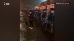 Боздошти муҳоҷирон аз Осиёи Марказӣ дар бозорҳои Маскав Боздошти муҳоҷирон аз Осиёи Марказӣ дар бозорҳои Маскав