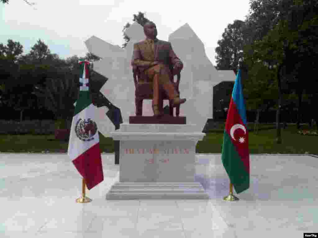 Heydar Aliyev's latest statue was unveiled in Mexico City on August 23, 2012. 
