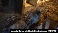 Восьма турбіна. Раніше вона виробляла електроенергію від четвертого енергоблоку ЧАЕС. Зараз вона «виробляє» лише радіаційне випромінювання