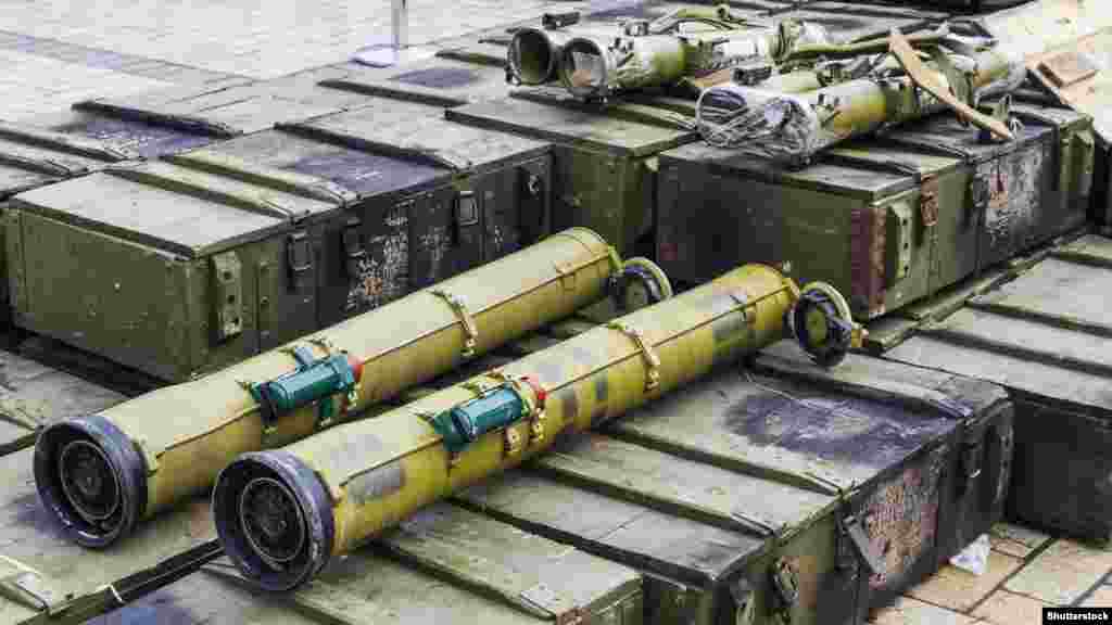 Новий російський вогнемет «Джміль» («Шмель»)