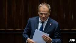 Раніше Дональд Туск повідомив про консультації Польщі з союзниками у зверненні перед позачерговим засіданням уряду через російські дрони