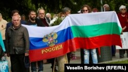 Участници в шествието за Деня на победата в София