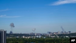 Про це стало відомо після чергового – п’ятого за добу – оголошення про повітряну небезпеку у Києві