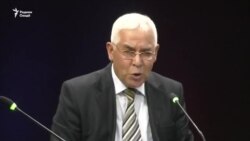 Мизи гирди Радиои Озодӣ: Бурду бохти футболи тоҷик. Мизи гирди Радиои Озодӣ: Бурду бохти футболи тоҷик.
