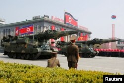 Военный парад в Пхеньяне. 15 апреля 2017 года