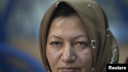 مقامهای قضایی میگویند که سکینه محمدی با دو پرونده جداگانه در موضوع مشارکت در قتل و رابطه نامشروع روبهروست.