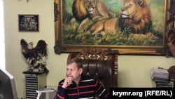 Олег Зубков у себя в кабинете, 13 марта 2019 года