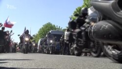 Російських «Нічних вовків» у Празі зустріли акціями протестів. Є затримані (відео) Російських «Нічних вовків» у Празі зустріли акціями протестів. Є затримані (відео)