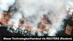 Бункеры с боеприпасами на территории 107 арсенала ГРАУ в Торопце после взрывов, Тверская область, Россия, 18 сентября 2024 года, спутниковый снимок Maxar Technologies