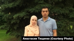 Парвиз Муродов ва ҳамсараш Светлана