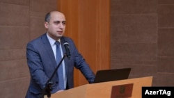 Emin Əmrullayev