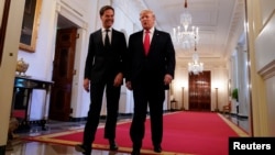 Марк Рютте (ліворуч) з Дональдом Трампом в Білому домі. (Фото липня 2019 року)