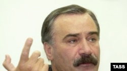 Former Ingushetia President Ruslan Aushev (file photo)