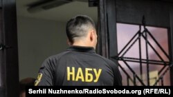 Детективи НАБУ вважають, що бізнесмен, який більшу частину часу проводить в Лондоні, брав активну участь в розкраданні комунальної землі в Одесі