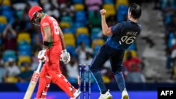 د عمان نسیم خوشي تر اوټ کېدو وروسته روان دی. هغه د نمېبیا ډېویډ ویسا اوټ کړ.