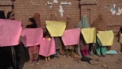 پاکستانۍ مېرمنې افغان مېړنو ته شهریت غواړي پاکستانۍ مېرمنې افغان مېړنو ته شهریت غواړي