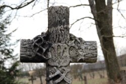 На цьому хресті був спалений рушник