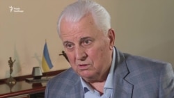 Леонід Кравчук про мову: «Що вигнати з окопу тих, хто розмовляє російською?» (відео) Леонід Кравчук про мову: «Що вигнати з окопу тих, хто розмовляє російською?» (відео)