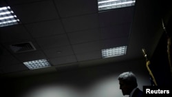Цолъарал Штатазул пачалихъияв секретарь Джон Керри Багъдадалда бугеб Америкалъул вакиллъиялда.