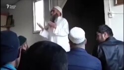 Рӯҳонии ихроҷшудаи тоҷик мехоҳад ба назди оилааш ба Русия баргардад Рӯҳонии ихроҷшудаи тоҷик мехоҳад ба назди оилааш ба Русия баргардад