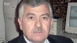 Суолҳои бепосух доир ба 15 сол пеш зиндонӣ шудани Маҳмадрузӣ Искандаров Суолҳои бепосух доир ба 15 сол пеш зиндонӣ шудани Маҳмадрузӣ Искандаров