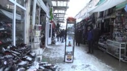 Сабабҳои ҷаҳиши қурби долларро шарҳ доданд Сабабҳои ҷаҳиши қурби долларро шарҳ доданд
