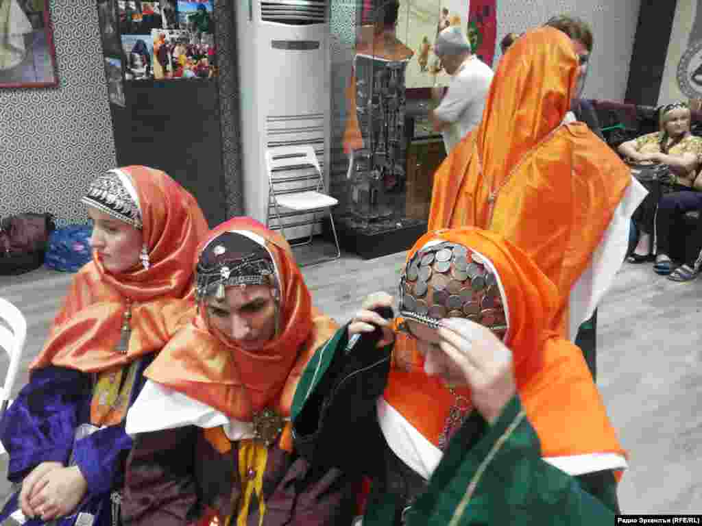 Бархъалиса ясазул кIазал тIасахун къачIан руго цIакъго некIсиял гIарцул шагьабаз.