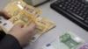 Taxarea progresivă ar trebui să aducă mai mulți bani la buget de la persoanele bogate. Măsura nu este privită însă cu ochi buni de liberali.