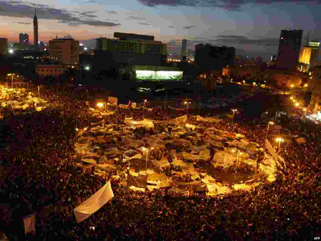 Demonstrators crowd Cairo's Tahrir Square on February 10, 2011.