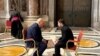 Donal Trump și Volodimir Zelenski s-au întâlnit la Roma, pe 26 aprilie.