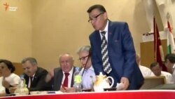 Дар анҷумани Ҳизби коммунист чӣ гузашт? Дар анҷумани Ҳизби коммунист чӣ гузашт?