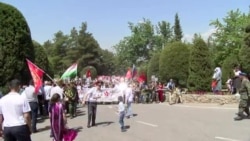 "Полки абадӣ" дар ду гурӯҳи ҷудогона раҳпаймоӣ кард "Полки абадӣ" дар ду гурӯҳи ҷудогона раҳпаймоӣ кард