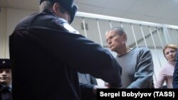 Алексей Улюкаев в суде, 2017 год (архивное фото)