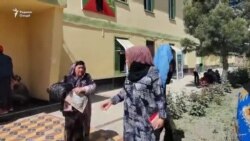 Мақомдорон камбуди пули нақд дар бонкҳои Кӯлобро муваққатӣ меноманд Мақомдорон камбуди пули нақд дар бонкҳои Кӯлобро муваққатӣ меноманд