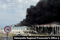 Наслідки російського ракетного удару по заводу Flextronics у Макачеві. Закарпаття. 21 серпня 2025 року