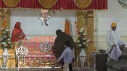 د جولای پر ۲۲مه یو شمېر سیکانو په ګوردواره کې عبادت وکړ