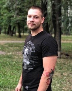 Ян Мельников