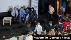 Ефір Радіо Донбас.Реалії у платформі «Тю», Маріуполь