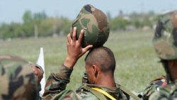 “ВИЧ менен жашагандар унчукпай армияга барууга мажбур” “ВИЧ менен жашагандар унчукпай армияга барууга мажбур”