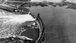 Історична Свобода | 80 років тому підірвали ДніпроГЕС, щоб зупинити німців. Скільки людей загинуло? Історична Свобода | 80 років тому підірвали ДніпроГЕС, щоб зупинити німців. Скільки людей загинуло?