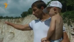 Сочи: Ахштырский карьер превращен в свалку Сочи: Ахштырский карьер превращен в свалку