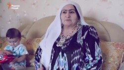 Ҳаҷҷи зани тоҷик бо пероҳани атлас Ҳаҷҷи зани тоҷик бо пероҳани атлас