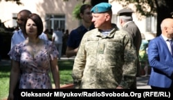 Командувач морської піхоти України генерал-лейтенант Юрій Содоль на церемонії випуску молодих лейтенантів в Одеській військовій академії. Одеса, 2 червня 2018 року